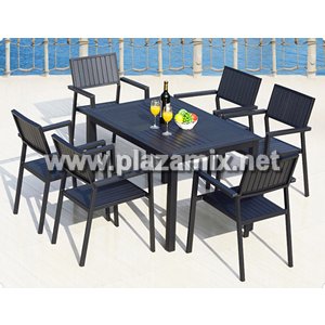 戶外餐檯櫈 Outdoor table and chairs
