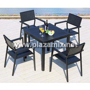 戶外休閒桌椅 Outdoor table and chairs